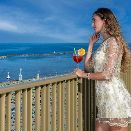 Hotel Teti بيلاريا-إيجيا مارينا المظهر الخارجي الصورة