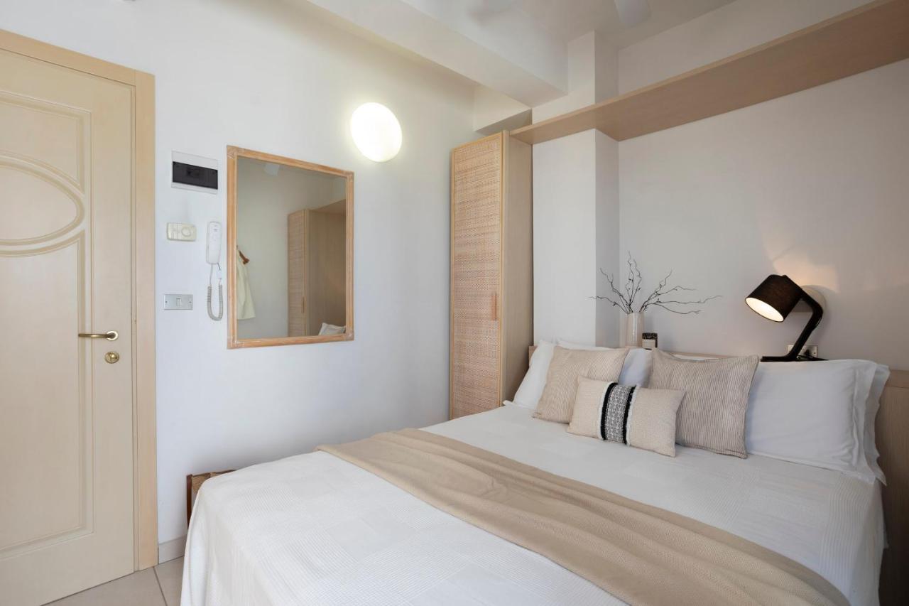 Hotel Teti بيلاريا-إيجيا مارينا المظهر الخارجي الصورة