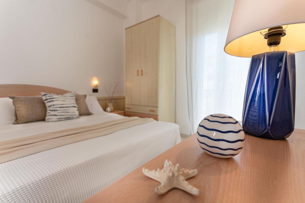 Hotel Teti بيلاريا-إيجيا مارينا المظهر الخارجي الصورة